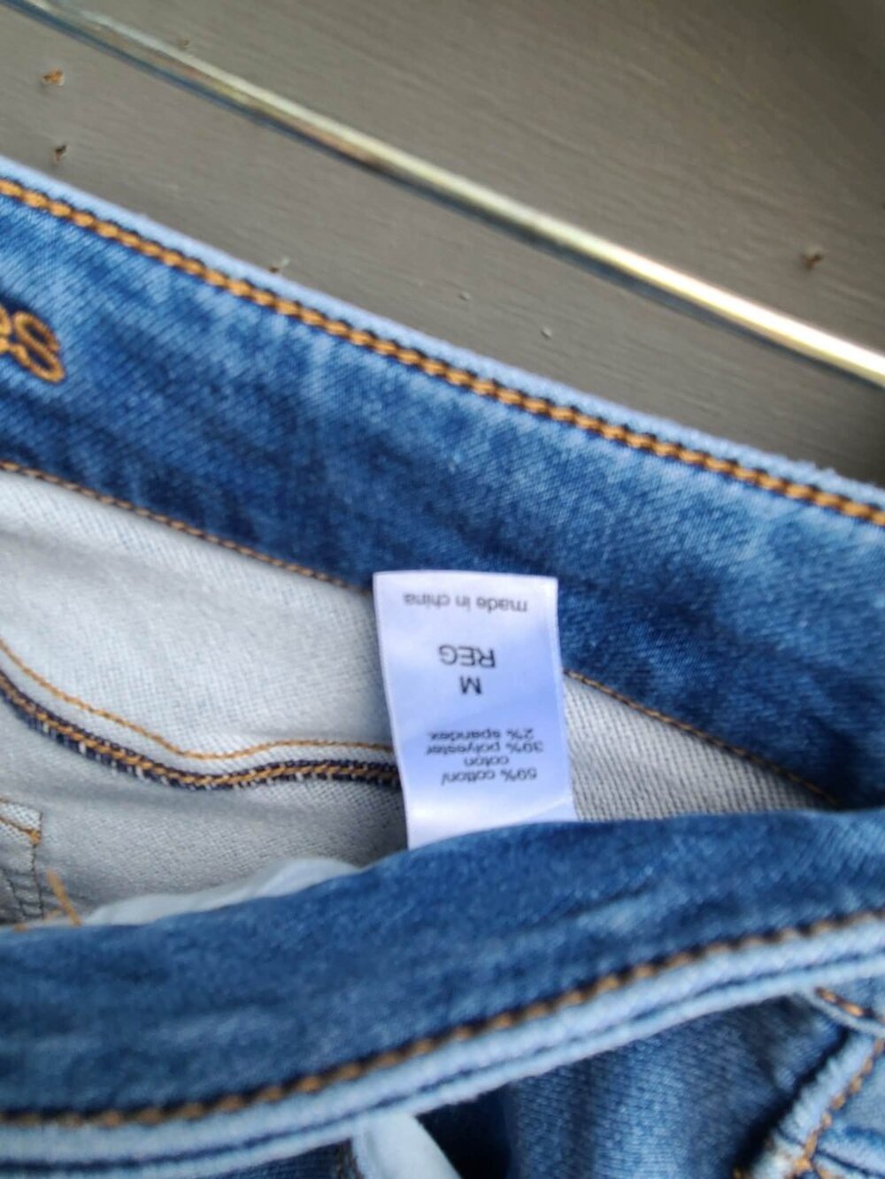 Maurices High Rise Medium Reg 4 Button Fly Jeans - Picture 6 of 11